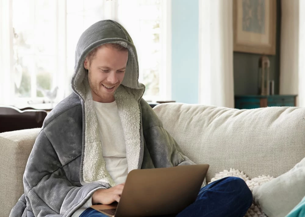 NA Hooded Weighted Velvet Sherpa Throw, Grey, 10-lbs 8 NA Hooded Weighted Velvet Sherpa Throw, Grey, 10-lbs - Image 8